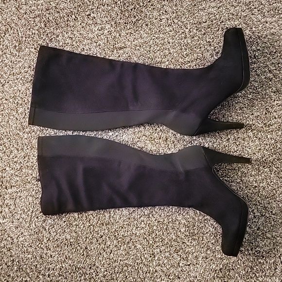 Express Boots - Picture 1 of 3